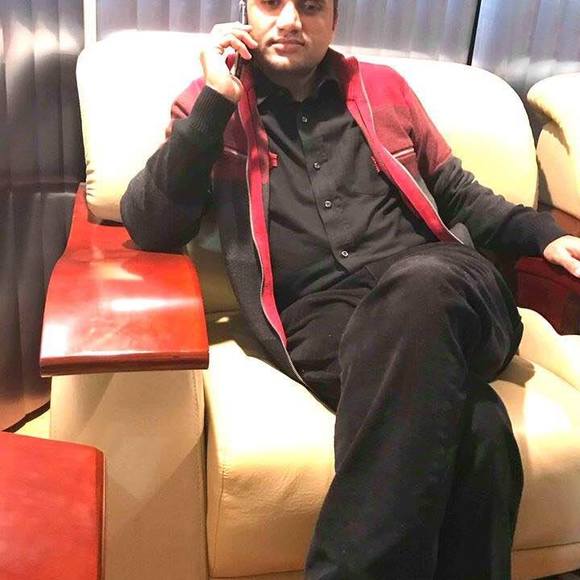 Meet your Posher, Ghulam - Picture 1 of 1